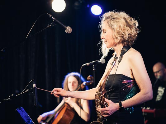  Savoy Truffle @ sparte4 — Saarbrücken, 21.02.2026 (Photo: Katrin Reis) — Kathrin Berger, Sigrid Münchgesang, Zippo Zimmermann 