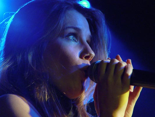  Savoy Truffle @ Club No 1 — 11.11.2004 (Photo: Joachim Gräser) — Jennie Kloos 