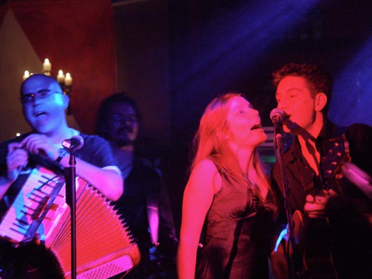  Savoy Truffle @ Club No 1 — 11.11.2004 (Photo: Joachim Gräser) — Zippo Zimmermann 