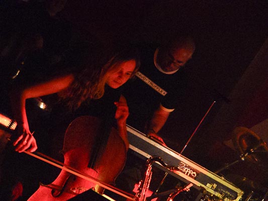  Savoy Truffle @ Club No 1 — 11.11.2004 (Photo: Joachim Gräser) —  
